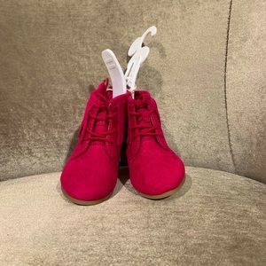SALE!!! NWT Children’s Place Magenta Moccasin Boot